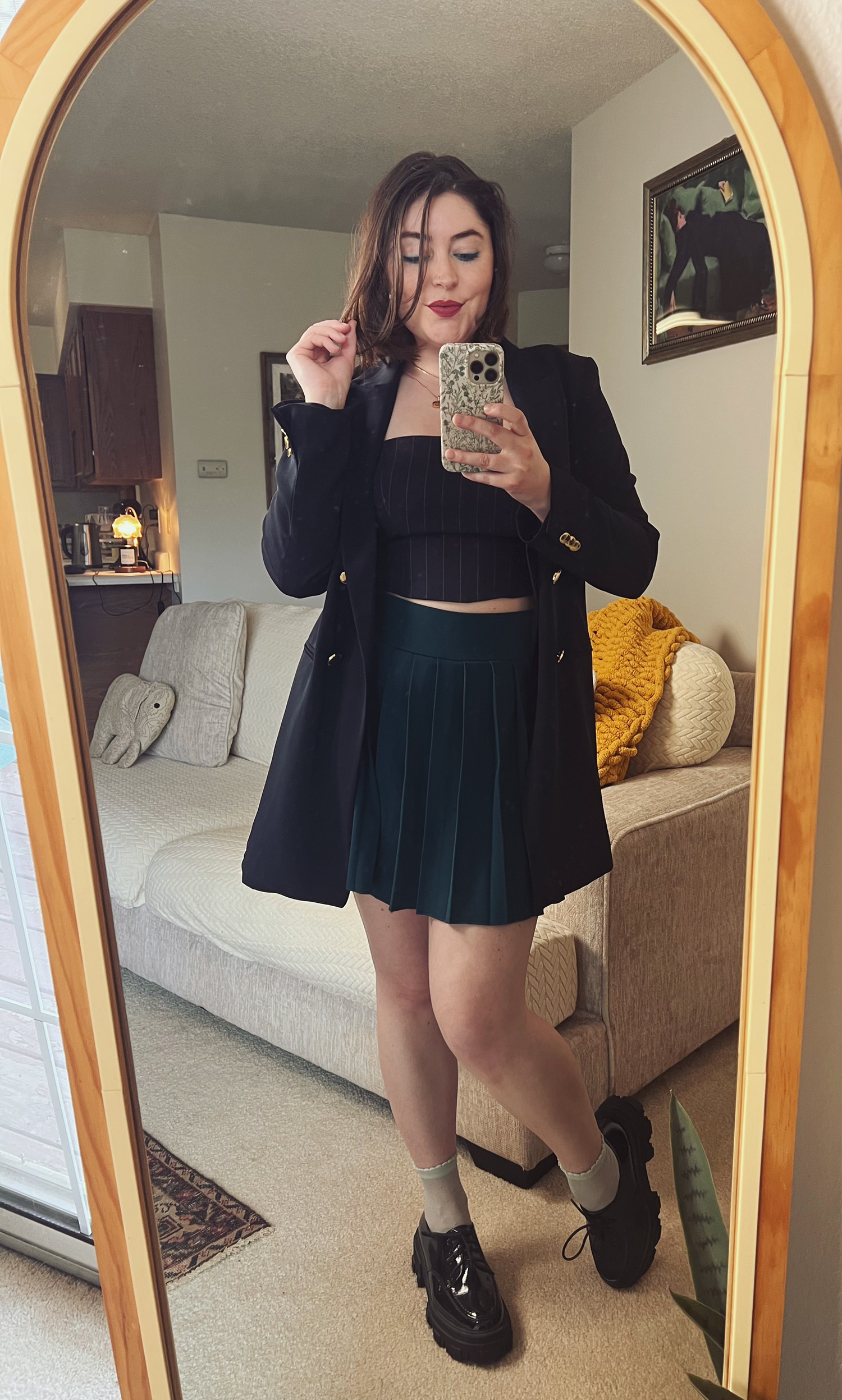 School’s Out, but Preppy Grunge Will Always Be In