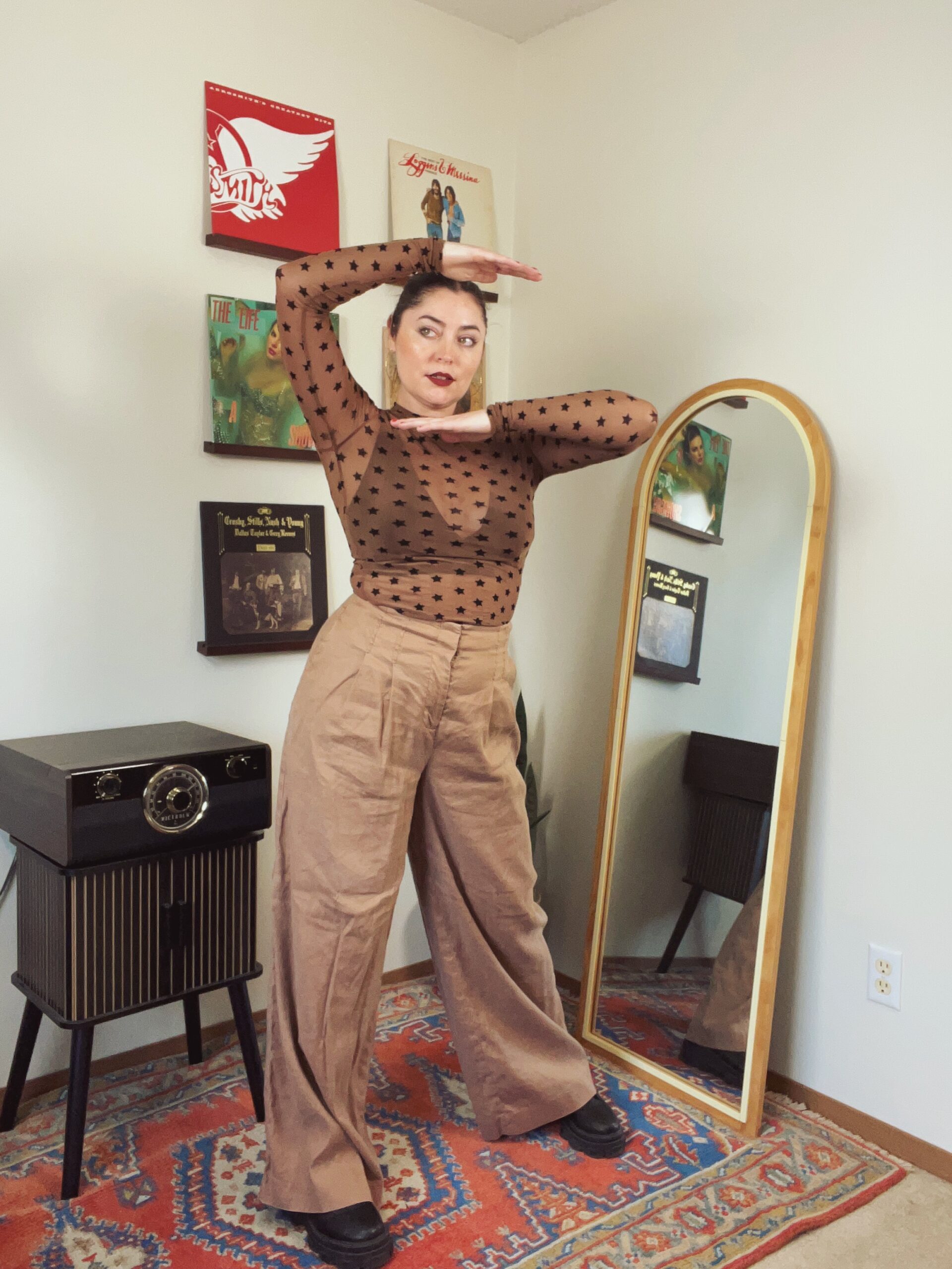 Forget the Iron—Embrace Wrinkles for the Ultimate Grunge Aesthetic