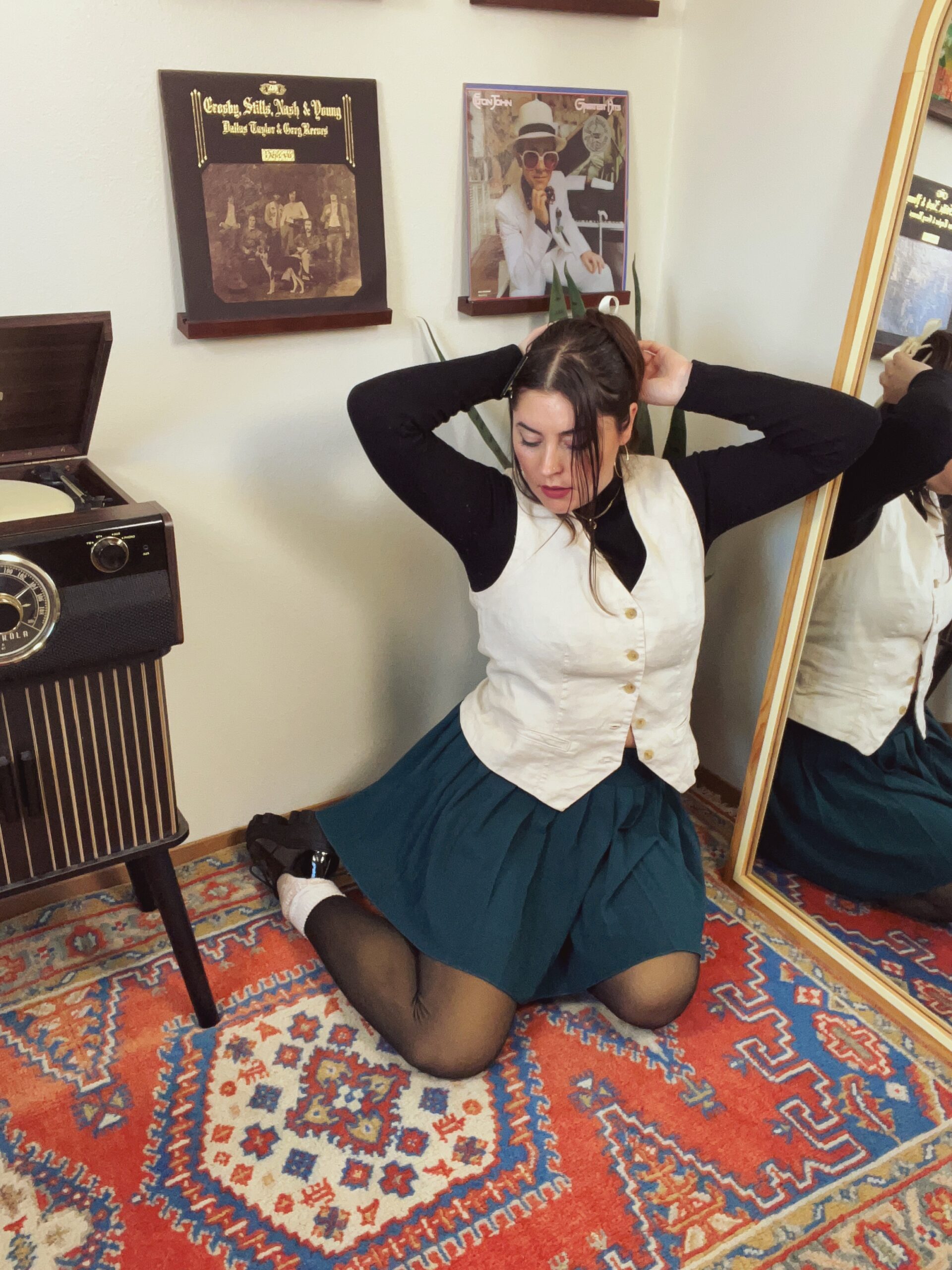 Damsel Not in Distress, Just Serving Best Dressed