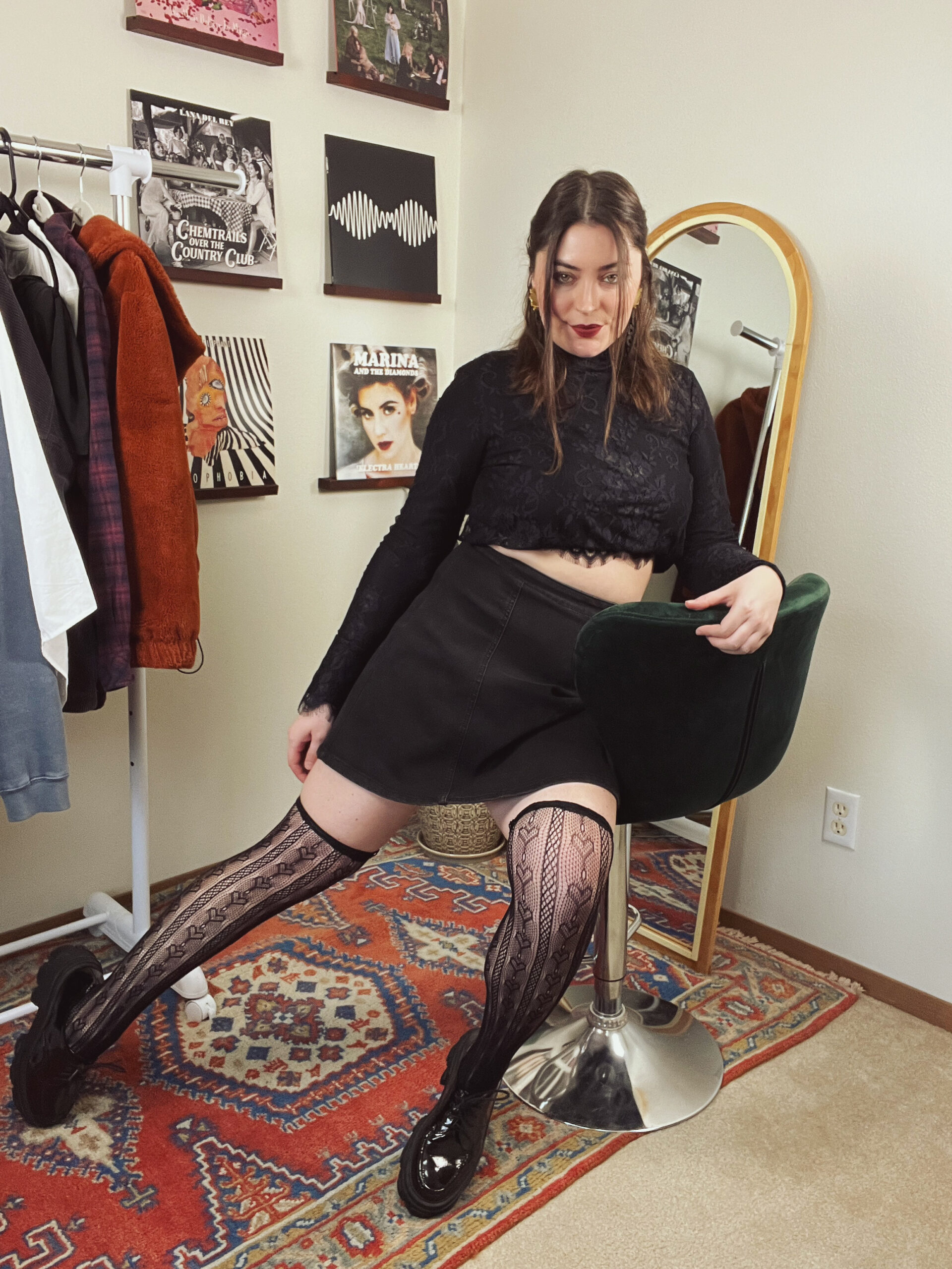 A Closet Full of Black? No Problem!