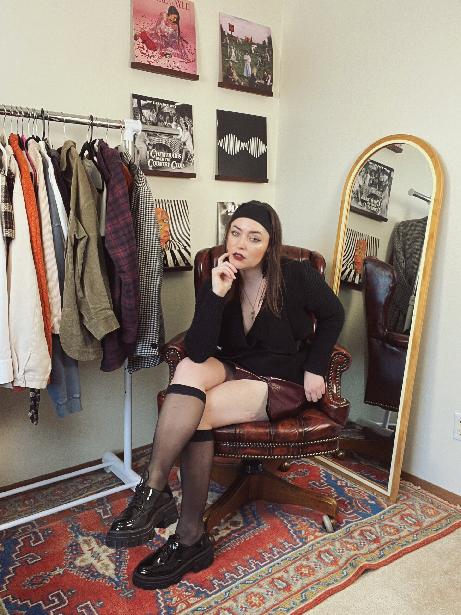 The Darker & Moodier the Outfit, the Better (and Sexier!)