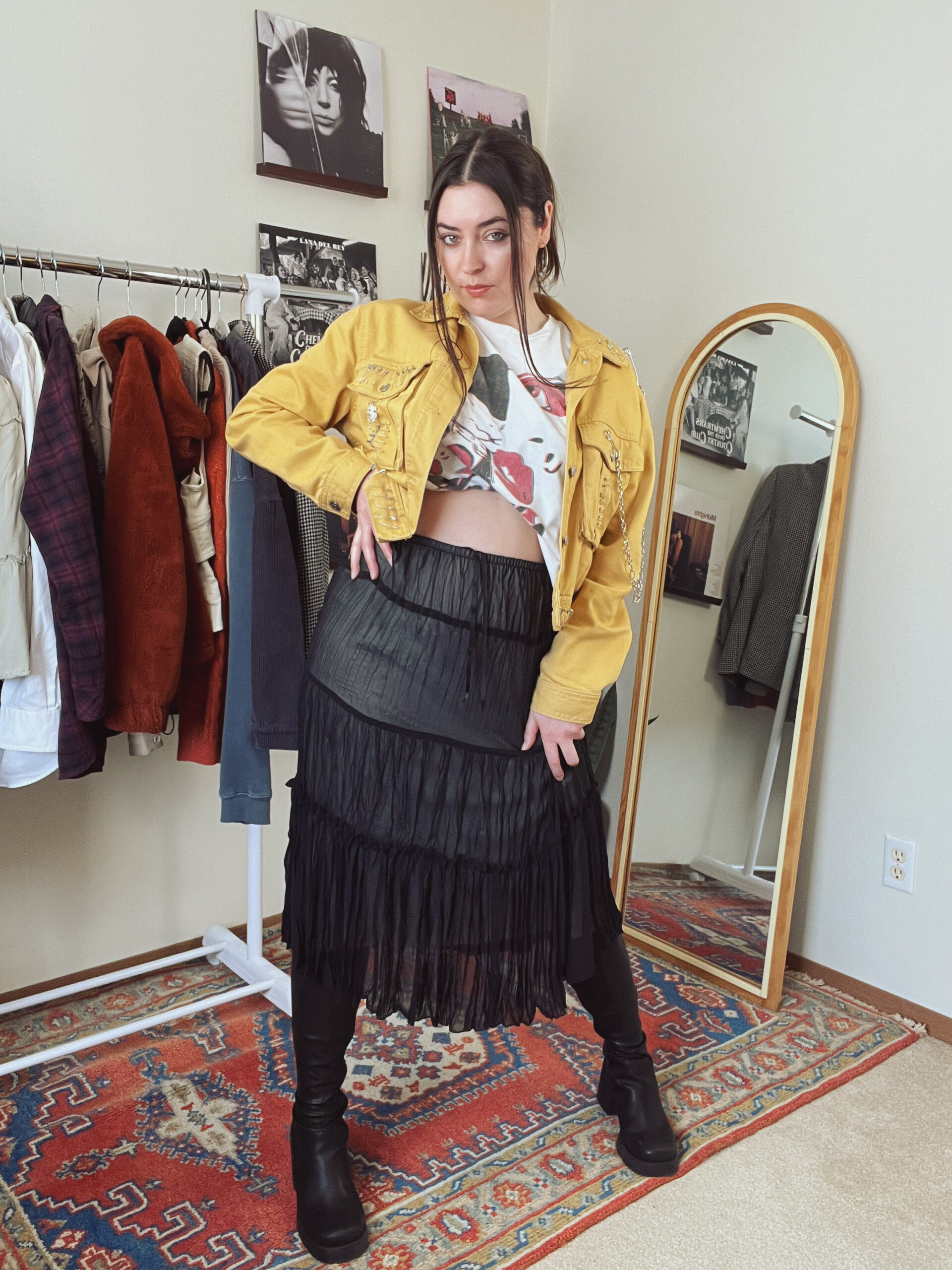 Blend Edgy & Romantic for the Ultimate Cool Girl Look